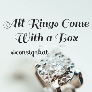ALL RINGS COME WITH RANDOM BOX